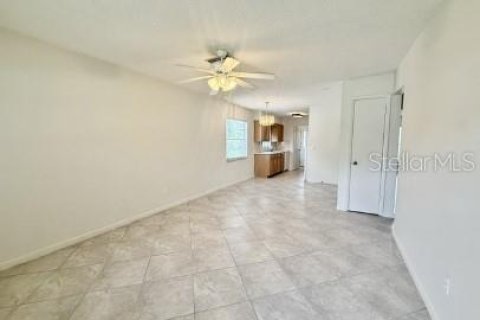 Appartement à louer à DeLand, Floride: 2 chambres, 78.08 m2 № 2385972 - photo 6
