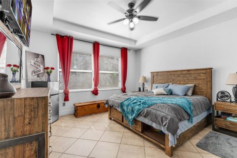 Villa ou maison à vendre à Homestead, Floride: 4 chambres, 194.54 m2 № 1962709 - photo 3