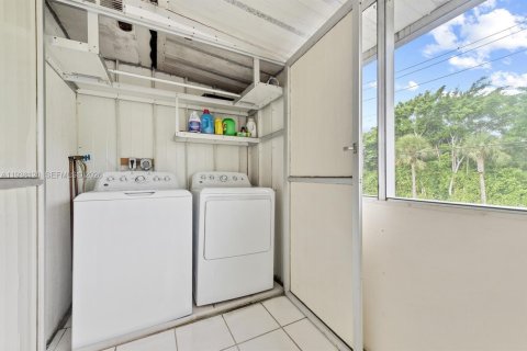 Condo in Delray Beach, Florida, 1 bedroom  № 1995997 - photo 11