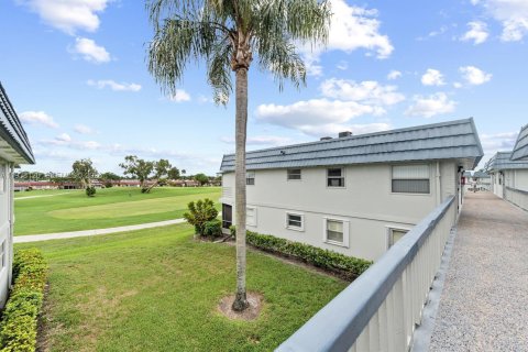 Condo in Delray Beach, Florida, 1 bedroom  № 1995997 - photo 3