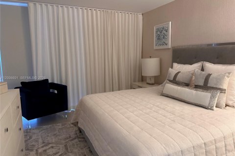 Copropriété à louer à Bal Harbour, Floride: 2 chambres, 98.1 m2 № 2145684 - photo 14