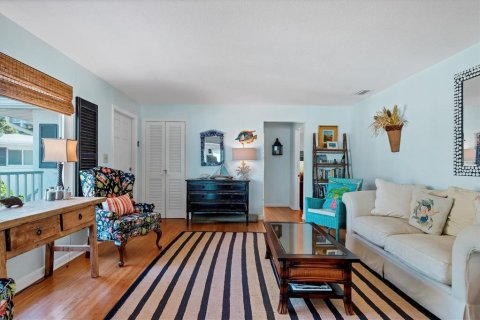 Copropriété à louer à Sarasota, Floride: 2 chambres, 148.27 m2 № 1905836 - photo 4