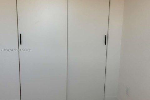 House in LaBelle, Florida 3 bedrooms, 145.95 sq.m. № 2068120 - photo 24