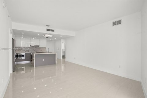 Condominio en venta en Miami, Florida, 2 dormitorios, 115.11 m2 № 1787032 - foto 19