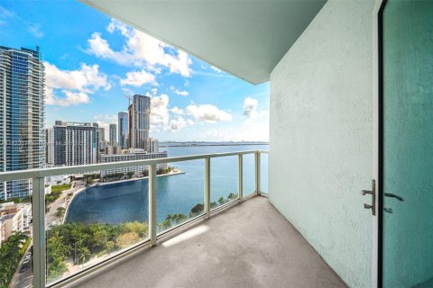 Condominio en venta en Miami, Florida, 2 dormitorios, 115.11 m2 № 1787032 - foto 15