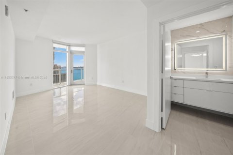 Condominio en venta en Miami, Florida, 2 dormitorios, 115.11 m2 № 1787032 - foto 12