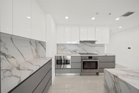 Condominio en venta en Miami, Florida, 2 dormitorios, 115.11 m2 № 1787032 - foto 5