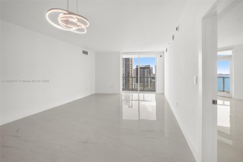 Condominio en venta en Miami, Florida, 2 dormitorios, 115.11 m2 № 1787032 - foto 11