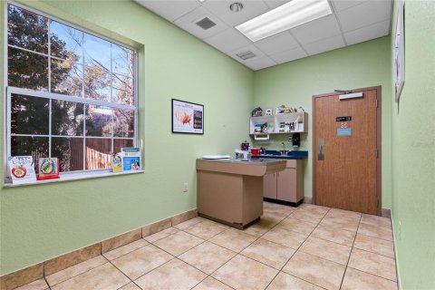 Propiedad comercial en venta en Mount Dora, Florida, 665.09 m2 № 2108985 - foto 19