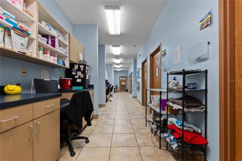 Propiedad comercial en venta en Mount Dora, Florida, 665.09 m2 № 2108985 - foto 26