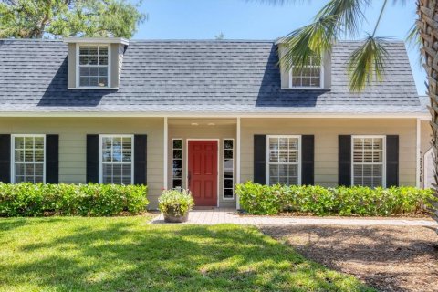 House in Sarasota, Florida 3 bedrooms, 267.37 sq.m. № 1723336 - photo 3