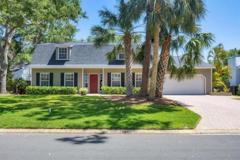 House in Sarasota, Florida 3 bedrooms, 267.37 sq.m. № 1723336 - photo 1