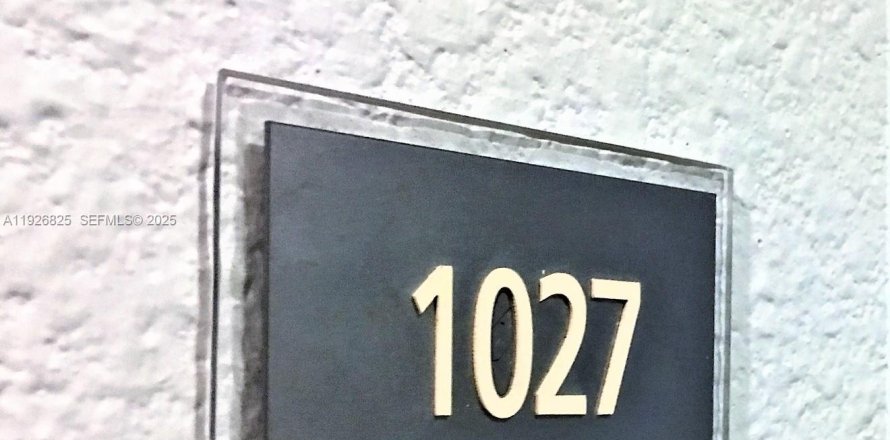 Condo à Miami Beach, Floride, 1 chambre № 1985778