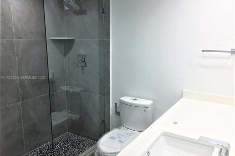 Copropriété à louer à Miami Beach, Floride: 1 chambre, 79.15 m2 № 1985778 - photo 11