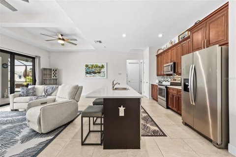 Casa en venta en Cape Coral, Florida, 3 dormitorios, 159.42 m2 № 2384038 - foto 19