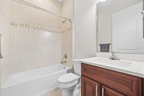 Casa en venta en Cape Coral, Florida, 3 dormitorios, 159.42 m2 № 2384038 - foto 26
