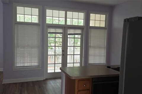 Appartement à louer à Gainesville, Floride: 2 chambres, 102.01 m2 № 2412554 - photo 4