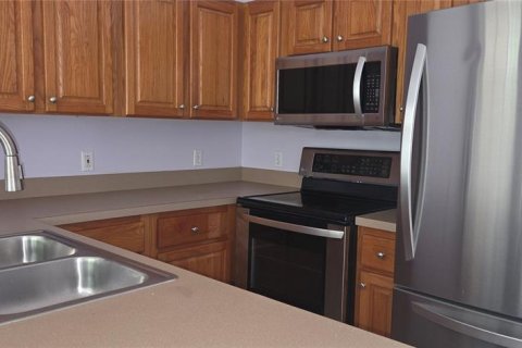 Appartement à louer à Gainesville, Floride: 2 chambres, 102.01 m2 № 2412554 - photo 2
