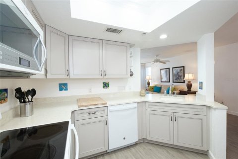 Condominio en venta en Placida, Florida, 2 dormitorios, 97.36 m2 № 2197791 - foto 12