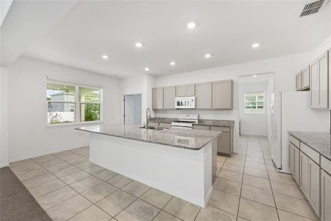 Casa en alquiler en Ocala, Florida, 5 dormitorios, 319.96 m2 № 1913890 - foto 16