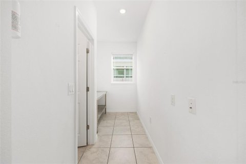Casa en alquiler en Ocala, Florida, 5 dormitorios, 319.96 m2 № 1913890 - foto 20
