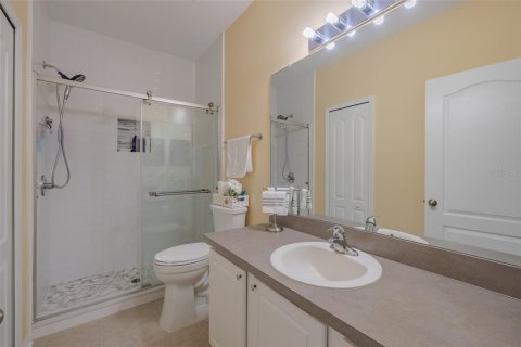 Touwnhouse à vendre à Fish Hawk, Floride: 2 chambres, 128.48 m2 № 2100166 - photo 11