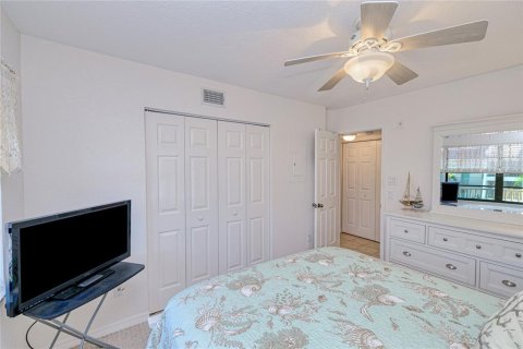 Condo in Punta Gorda, Florida, 2 bedrooms № 2115029 - photo 21