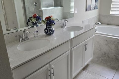 Condominio en venta en Davenport, Florida, 3 dormitorios, 166.02 m2 № 2221946 - foto 8