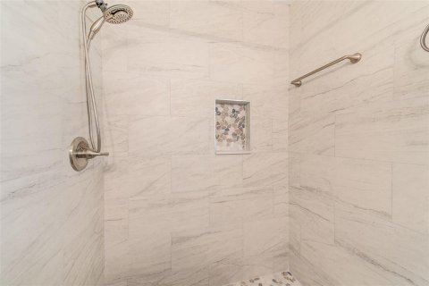 Casa en venta en Largo, Florida, 2 dormitorios, 87.33 m2 № 1716851 - foto 12