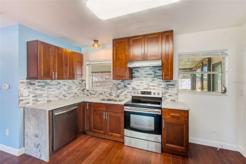 Casa en venta en Largo, Florida, 2 dormitorios, 87.33 m2 № 1716851 - foto 5