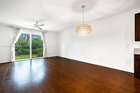 Adosado en alquiler en Davie, Florida, 3 dormitorios, 160.16 m2 № 1992006 - foto 14