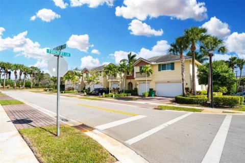 Adosado en alquiler en Davie, Florida, 3 dormitorios, 160.16 m2 № 1992006 - foto 4