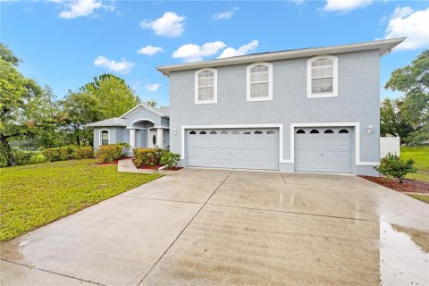 Casa en Brooksville, Florida 4 dormitorios, 253.07 m2 № 2203475