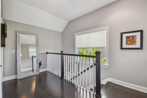 House in Tarpon Springs, Florida 4 bedrooms, 287.07 sq.m. № 1654876 - photo 29