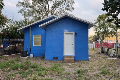 Купить виллу или дом в Себринг, Флорида 2 спальни, 77.76м2, № 2006460 - фото 2