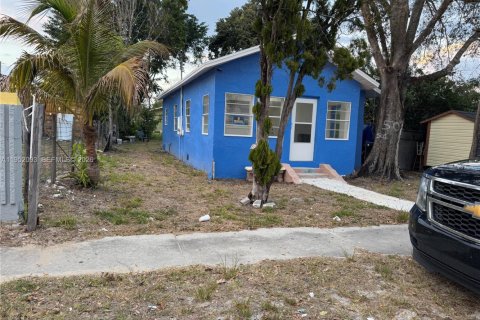 Купить виллу или дом в Себринг, Флорида 2 спальни, 77.76м2, № 2006460 - фото 15