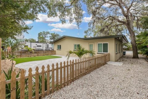 Villa ou maison à louer à Palm Harbor, Floride: 2 chambres, 132.11 m2 № 2107493 - photo 24