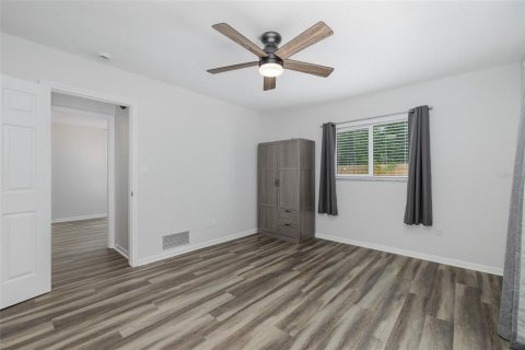 Villa ou maison à louer à Palm Harbor, Floride: 2 chambres, 132.11 m2 № 2107493 - photo 16