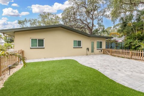 Villa ou maison à louer à Palm Harbor, Floride: 2 chambres, 132.11 m2 № 2107493 - photo 27
