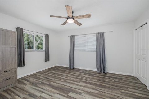 Villa ou maison à louer à Palm Harbor, Floride: 2 chambres, 132.11 m2 № 2107493 - photo 13