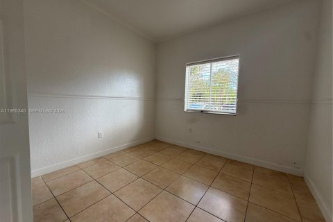 Condo in Homestead, Florida, 2 bedrooms  № 2053009 - photo 3