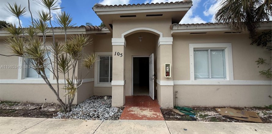 Condo in Homestead, Florida, 2 bedrooms  № 2053009