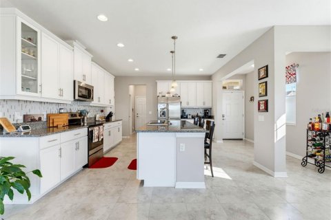 Touwnhouse à louer à Lutz, Floride: 3 chambres, 200.02 m2 № 2415384 - photo 18