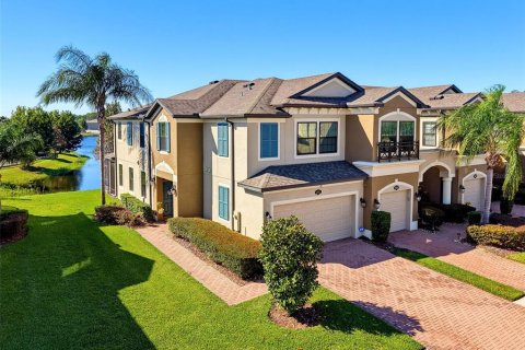 Touwnhouse à Lutz, Floride 3 chambres, 200.02 m2 № 2415384