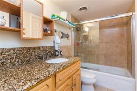 Copropriété à louer à Lauderdale-by-the-Sea, Floride: 1 chambre, 80.82 m2 № 2254909 - photo 9