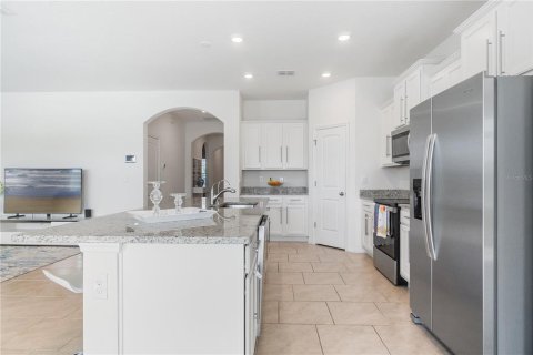 Casa en venta en Saint Cloud, Florida, 4 dormitorios, 195.65 m2 № 1836954 - foto 11
