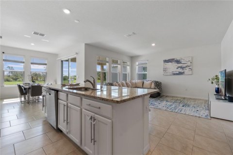 Casa en venta en Saint Cloud, Florida, 4 dormitorios, 195.65 m2 № 1836954 - foto 12