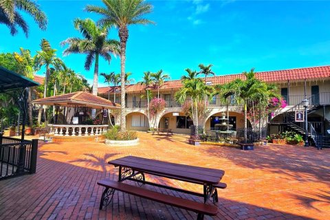 Immobilier commercial à louer à Venice, Floride: 148.64 m2 № 2214864 - photo 14
