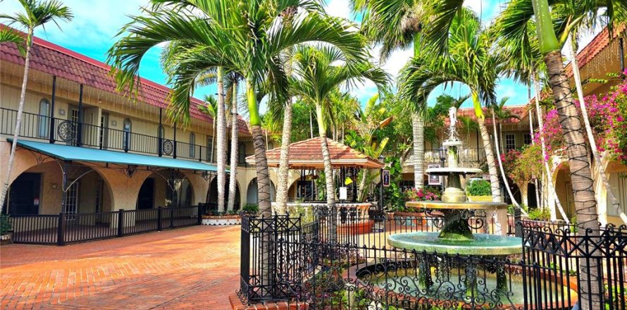Immobilier commercial à Venice, Floride 148.64 m2 № 2214864