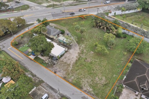 Casa en venta en Pompano Beach, Florida, 3 dormitorios, 109.07 m2 № 2145995 - foto 5